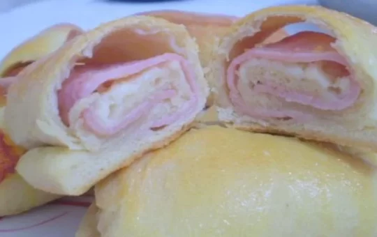 Enroladinho de Queijo e Presunto