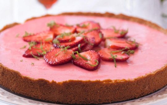 Torta Mousse de Morango