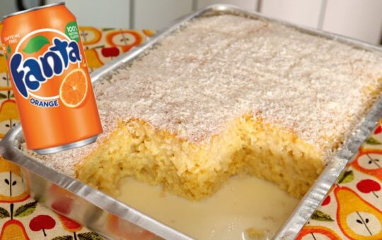 Bolo de Fanta Laranja