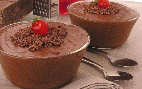 Mousse Floresta Negra com Chocolate meio amargo